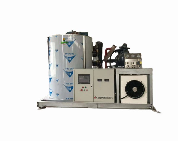 日产冰量15吨片冰机.MAK-15T